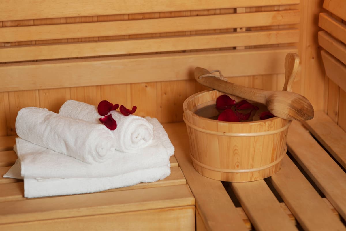 Sauna & Steam